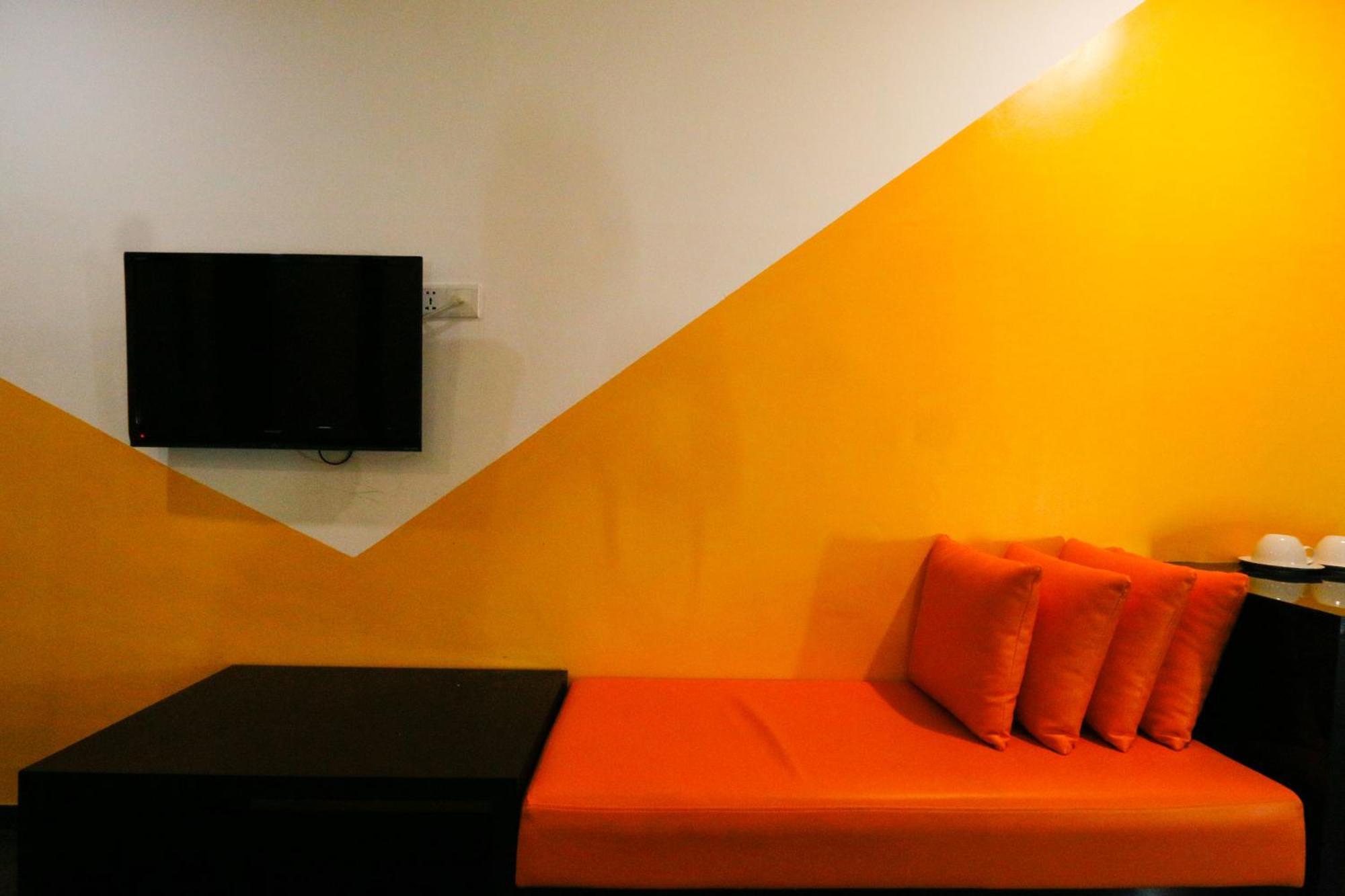 Golden Roof Hotel Ampang Ipoh Buitenkant foto