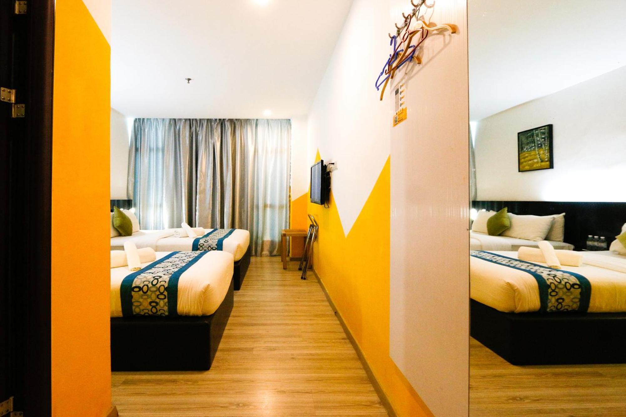 Golden Roof Hotel Ampang Ipoh Buitenkant foto
