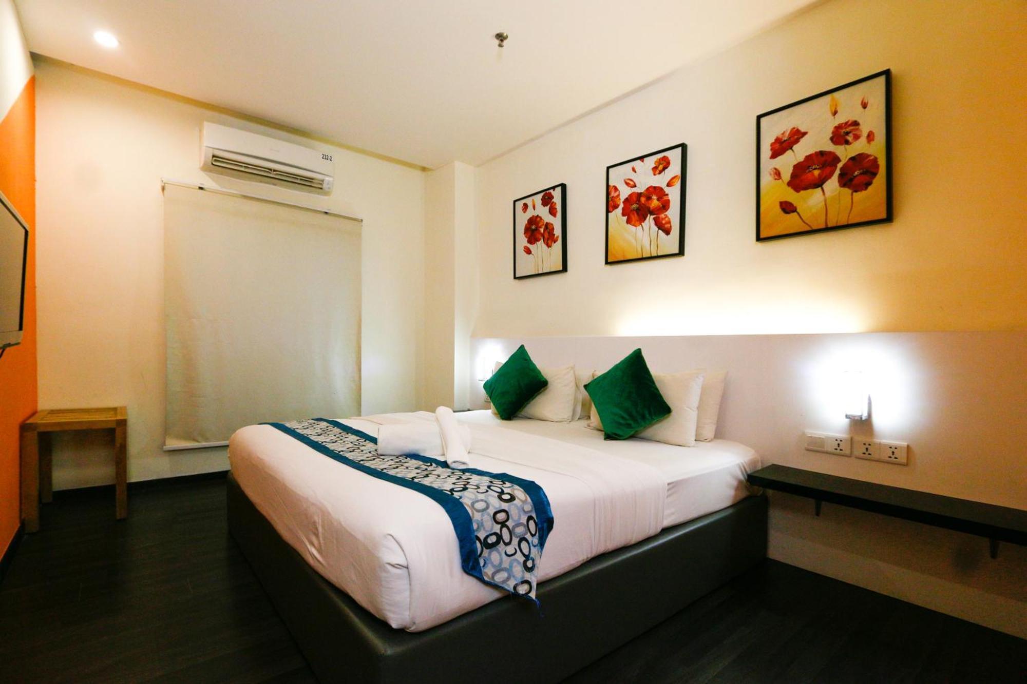 Golden Roof Hotel Ampang Ipoh Buitenkant foto