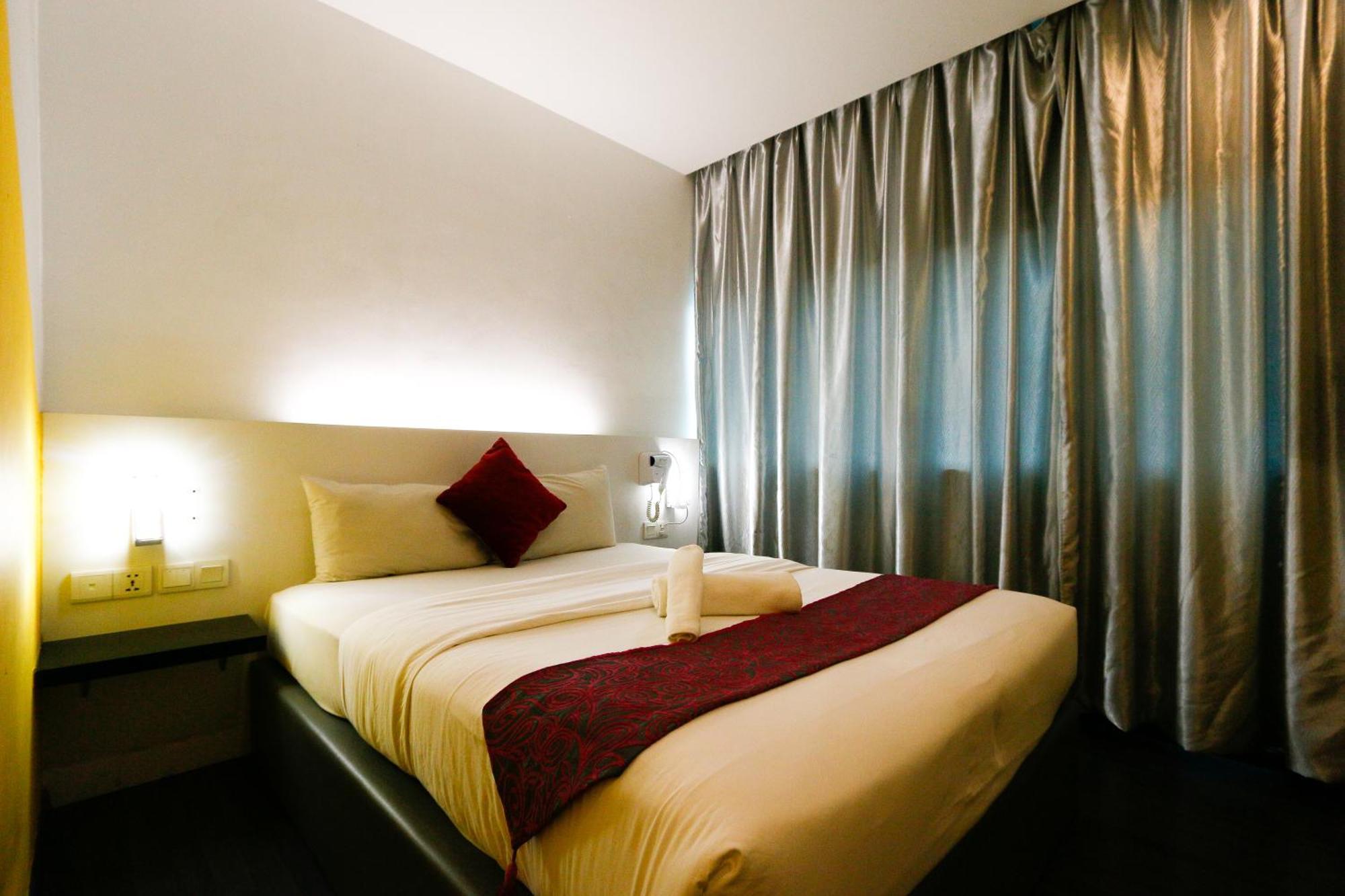 Golden Roof Hotel Ampang Ipoh Buitenkant foto