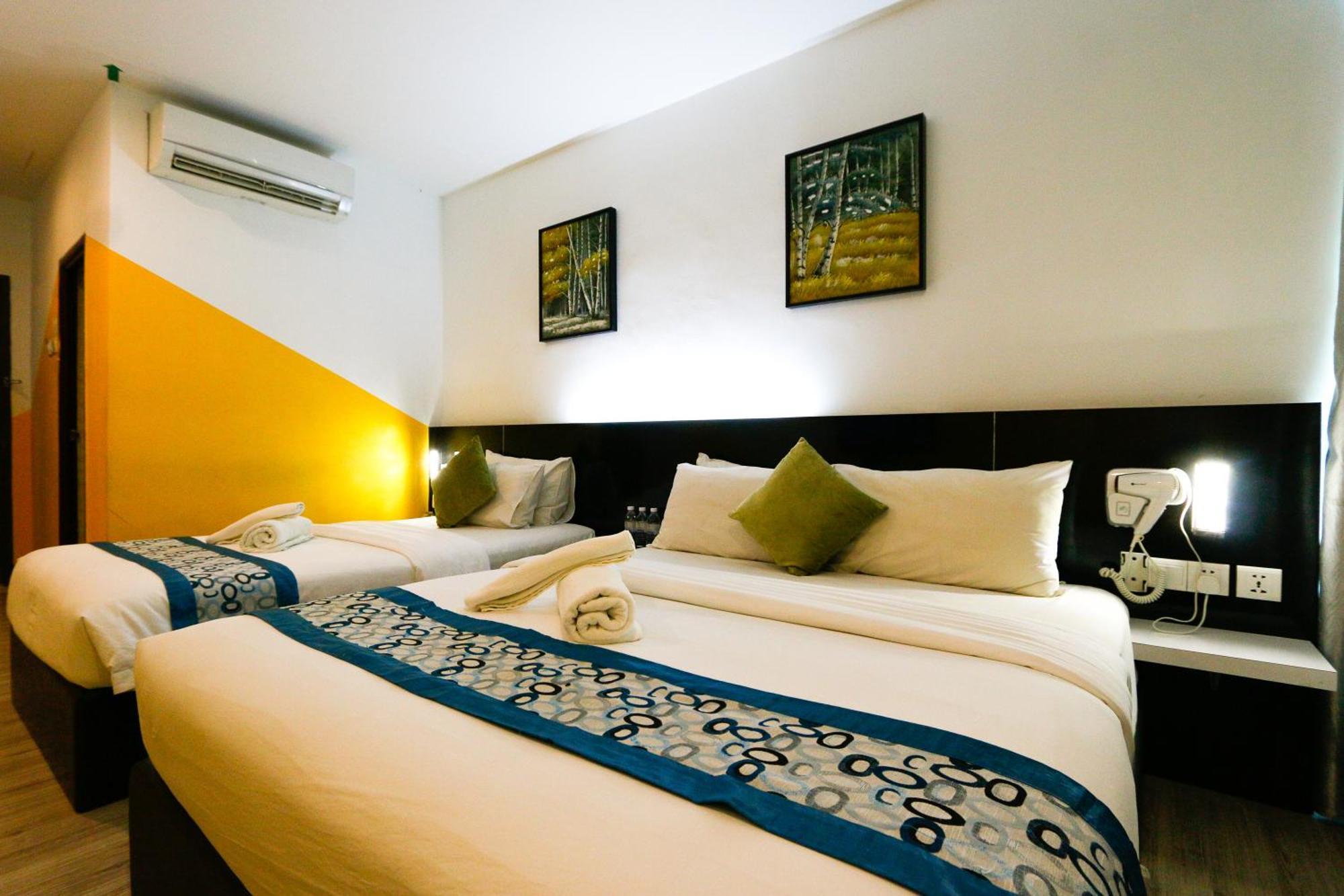 Golden Roof Hotel Ampang Ipoh Buitenkant foto